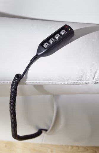 Trapezsofa EM Aarhus - mit Cumulyfunktion elektrisch inkl. ausklappbarer mittl. Rücken, Leder, Silbergrau