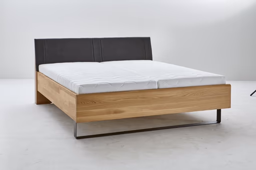 Bett Lenoso - Liegefläche ca. 180x200 cm, Eiche massiv, Kunstleder Anthrazit