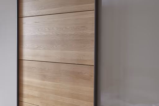 Schwebetürenschrank Lenoso -  B. ca. 260 cm, Eiche massiv, Glas, Champagner