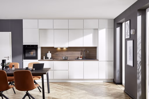 Stuhl zu Küchenzeile 36.110 4 324