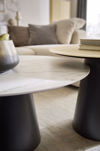 Couchtisch Cono - DH 80x45 cm, Keramik, Weiß