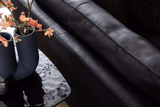 Sofa Aprino 3 - 4-Sitzer XXL, Dickleder, schwarz, Armlehne Kissen