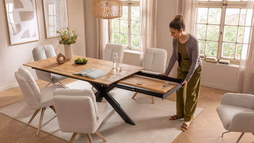 Esstisch Liora - ausziehbar, LB ca. 180x95 cm, Wildeiche massiv, natur geölt