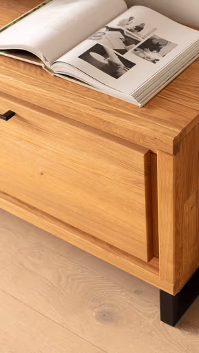 Lowboard Farmingdale light - Eiche massiv, natur geölt