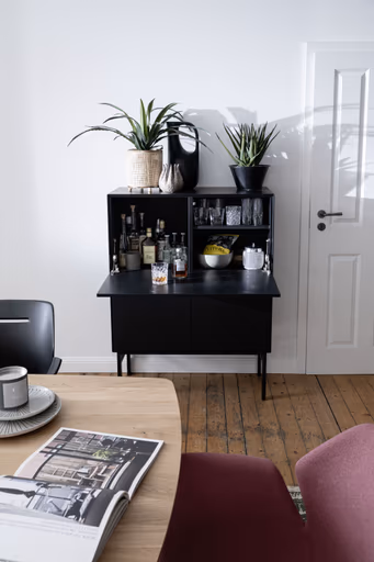 Highboard Edge -  Schwarz, Gebeizt