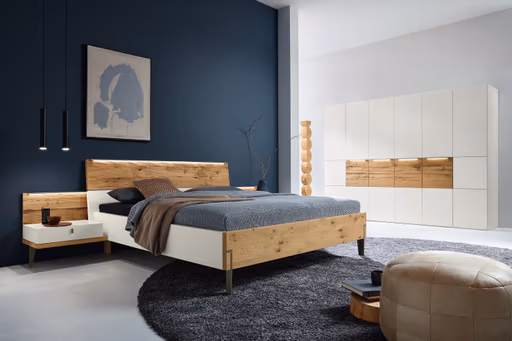 Schlafzimmer, Lack, Weiß - Griffleiste Eiche Gehackt