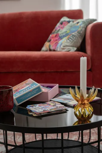 Sofa Lenni Style - 3-Sitzer, Stoff, Rubinrot, luftige Kissen