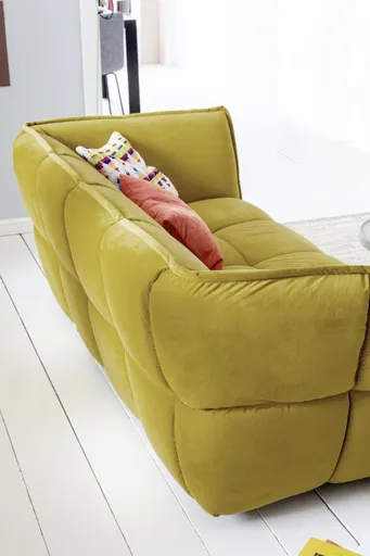 Sofa Hedda - 2-Sitzer, Velour, Senfgelb