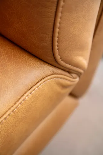 Sofa Tova - 2-Sitzer inkl. Rücken und Armlehnenverstellung, Leder, Cognac