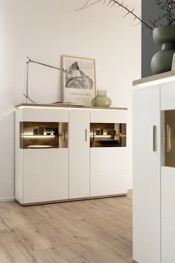 Highboard mit Beleuchtung - Weiß, Absetzung Eiche