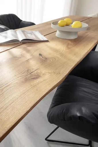 Esstisch Duna - ca. 300x100 cm, Wildeiche Massiv geölt, Stahlwange