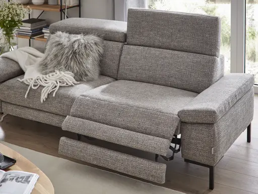 Sofa Hudson - 3-Sitzer inkl. Relaxfunktion (motorisch) und Kopfteil/Armlehnen verstellbar, Stoff, Hellgrau