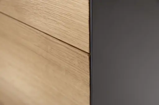 Sideboard Jan - Wildeiche massiv, Metall