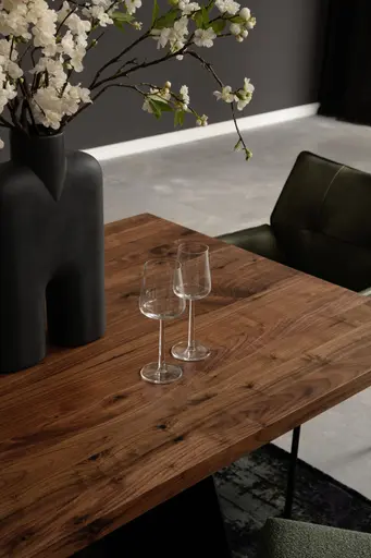 Esstisch 3100 - LB ca. 220x100 cm, Nussbaum Massiv, Stahlwange geneigt, Schwarz