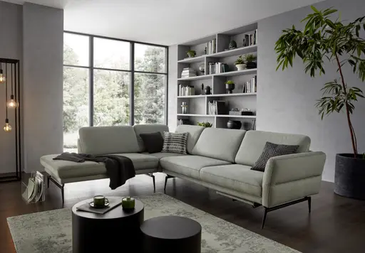 Ecksofa Estrela - Ecke links mit 2,5-Sitzer inkl. Rücken-/Armlehne verstellbar und Fußteil motortisch, Stoff, Schlammgrün