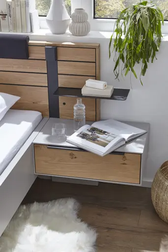 Bett Scottsdale - inkl. Polsteraufsatz, Konsole links/rechts, Paneelaufsatz links/rechts mit Beleuchtung, Liegefläche ca. 180x200 cm, Wildeiche massiv, Lack samtgrau