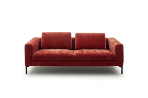 Sofa Lenni Style - 3-Sitzer, Stoff, Rubinrot, luftige Kissen