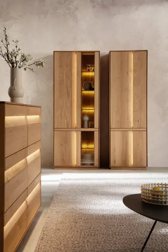 Schrank Due Viso - inkl. Beleuchtung, BHT ca. 63x200x40 cm, Wildeiche massiv, geölt