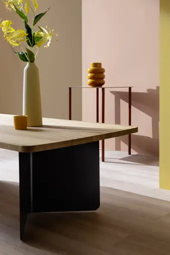 Couchtisch Olai - LHB ca. 120x39x65 cm, Asteiche massiv, Metall, Schwarz