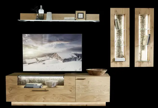 Wohnwand - mit Beleuchtung, Kernwildasteiche Furnier, Nischenrückwand echte Baumrinde