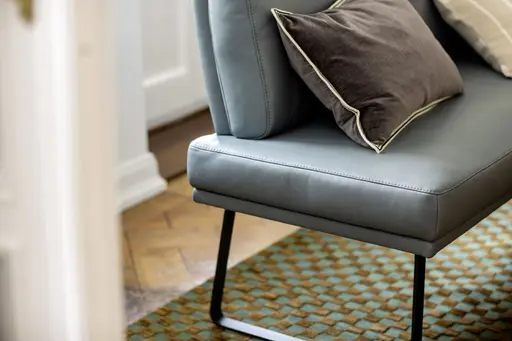 Bank Valloni - B ca. 221 cm, mit Rückenlehne, Leder, Hellblau