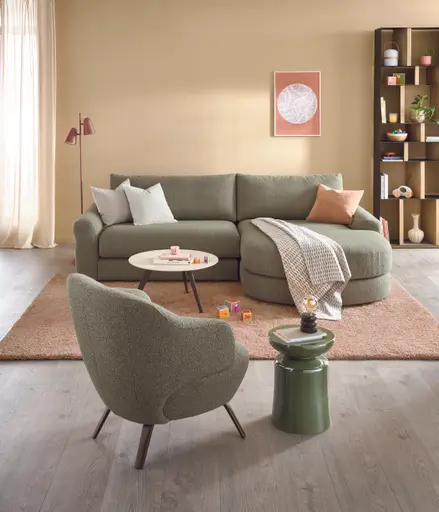 Ecksofa Almeria - 1,75-Sitzer mit runden Longchair rechts, Stoff, Schlammgrün