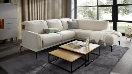 Ecksofa Amadena - 2-Sitzer mit Ecke rechts inkl. Relaxfunktion motorisch, Sitzvorzug und Kopfteilverstellung, Stoff, Creme