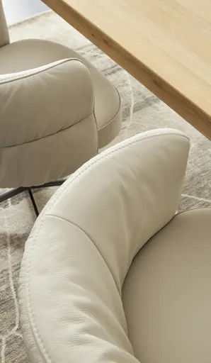 Armlehnstuhl Milana - drehbar, Leder, Offwhite