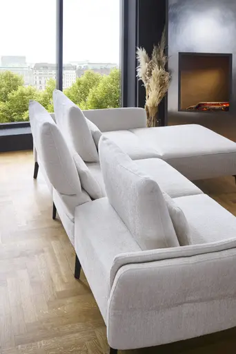 Ecksofa - 2,5-Sitzer mit Longchair rechts, Sitztiefe verstellbar, Stoff, Beige