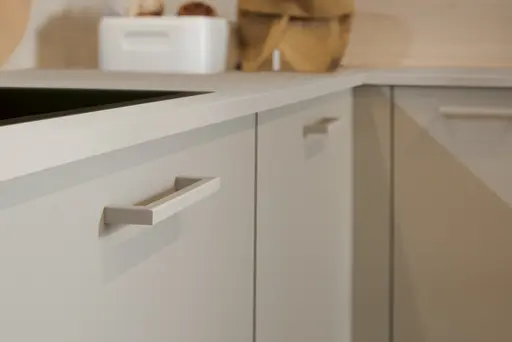 L-Küche 51.210 9 525, Kaschmirbraun matt