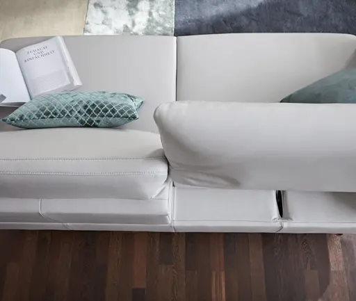 Sofa Estrela - 2,5-Sitzer inkl. Rücken-/Armlehne/Sitztiefe verstellbar, Leder, Hellgrau