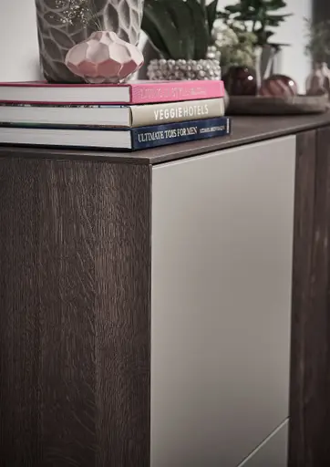 Highboard Mileto - Asteiche massiv gebürstet, Tabak geölt