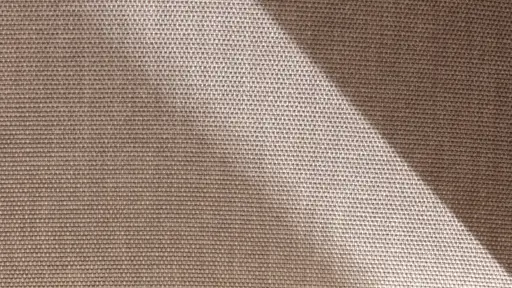 Ecksofa Tulsa KS - 2,5-Sitzer, Spitzecke und 1,5-Sitzer mit Anstellhocker aufklappbar rechts, inkl. Kopfstütze, AL verstellbar und Schlaffunktion, Stoff, Graubeige