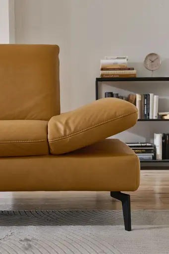 Ecksofa - Longchair links und 3-Sitzer, Armlehne verstellbar, Leder, Kurkuma