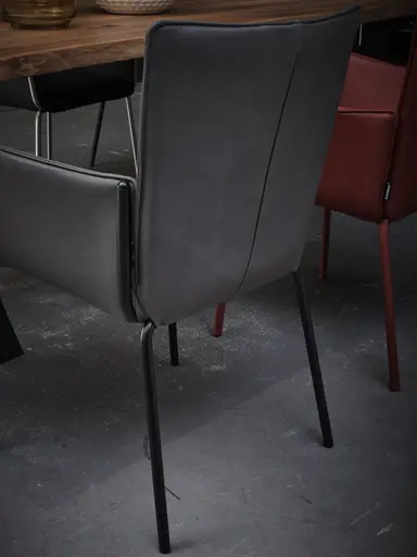 Armlehnstuhl 4900 - Leder, Eisengrau, Aussenliegendes Gestell schwarz