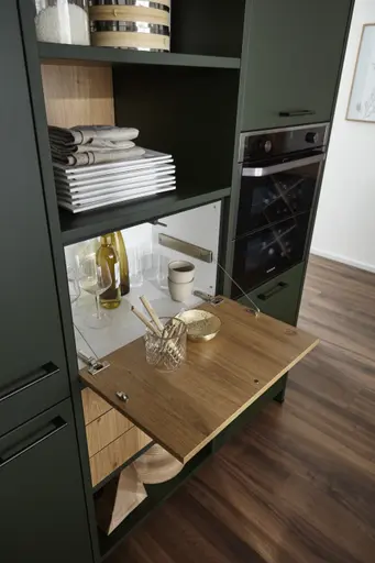 Winkelküche 54.160 GL 7 521, Lack samtmatt Waldgrün