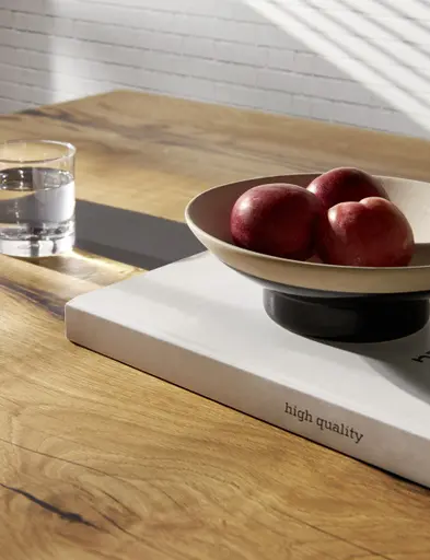 Esstisch Nera - LB ca. 220x110 cm, Asteiche massiv, Epoxy