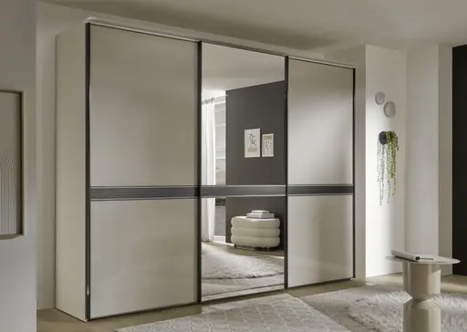 Schwebetürenschrank - B. ca. 298 cm, Sandglas, Kristallspiegel