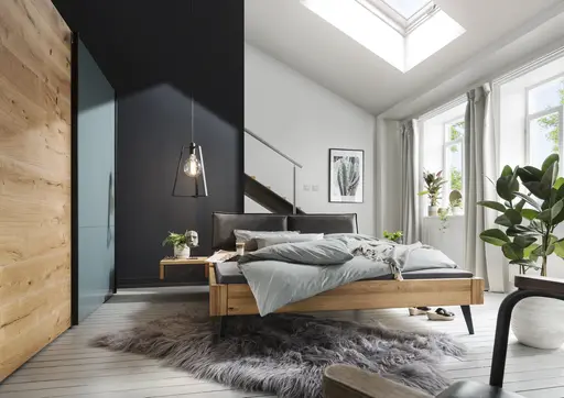 Nachttisch 1660 - Wildeiche massiv, geölt / Schubladenfront, Stoff, Graphit