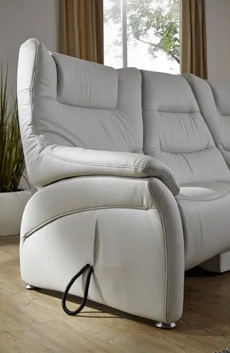 Trapezsofa EM Aarhus - mit Cumulyfunktion elektrisch inkl. ausklappbarer mittl. Rücken, Leder, Silbergrau