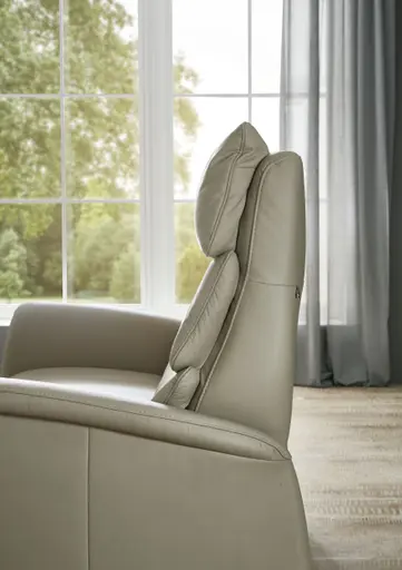 Sofa - 2,5-Sitzer groß, Kopfteil verstellbar, Leder, Perlmutt