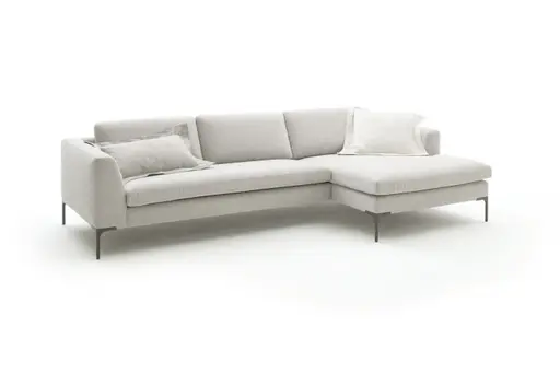 Ecksofa Lenni Full - 2,5-Sitzer mit Longchair rechts, Stoff, Hellgrau, bündige Kissen