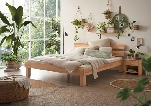 Bettgestell- Liegefläche ca. 180x200 cm, Kernbuche, Massiv, Geölt