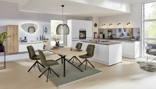 Wohnwand zur Inselküche 35.130 4 325, Alpinweiß