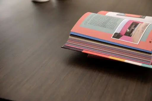 Esstisch Eldur - LB ca. 220x100 cm, Bambus, Tabakbraun, Gestell, Schwarz