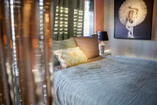 Deko-Kissen - LB ca. 60x40 cm,  Blütenmotiv, Ornamente, Weiß, Blau