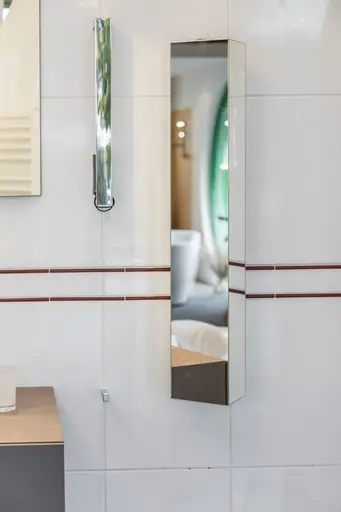 Spiegelschrank - drehbar, B ca. 30 cm, Weiß, Spiegel