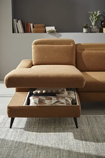 Wohnlandschaft Alegria - Longchair links mit 2,5-Sitzer und Ecke rechts inkl. Schlaffunktion und Kopfteil/ Sitztiefe verstellbar, Stoff, Kurkuma