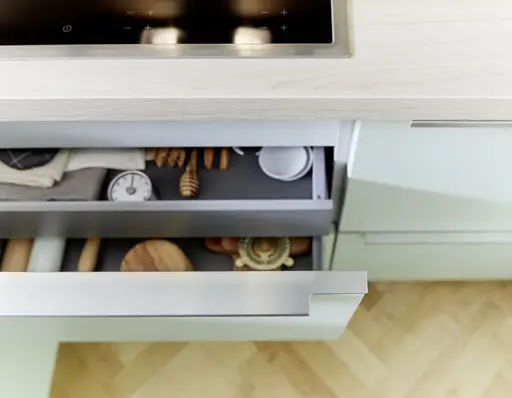 U-Küche 55.100 CO 13 520, Pastellgrün Satin