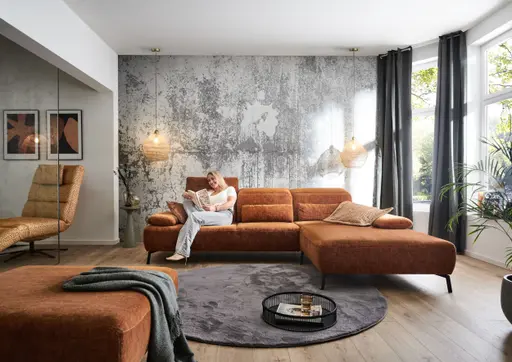 Ecksofa - 2,5-Sitzer mit Longchair rechts, Kopfteil/Armlehne/Rücken verstellbar, Stoff, Rost